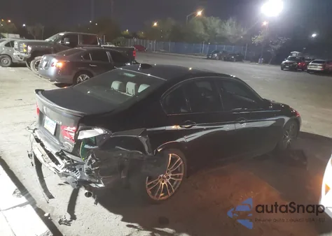 2016 BMW 340 I z USA, uszkodzony, nr VIN 383371